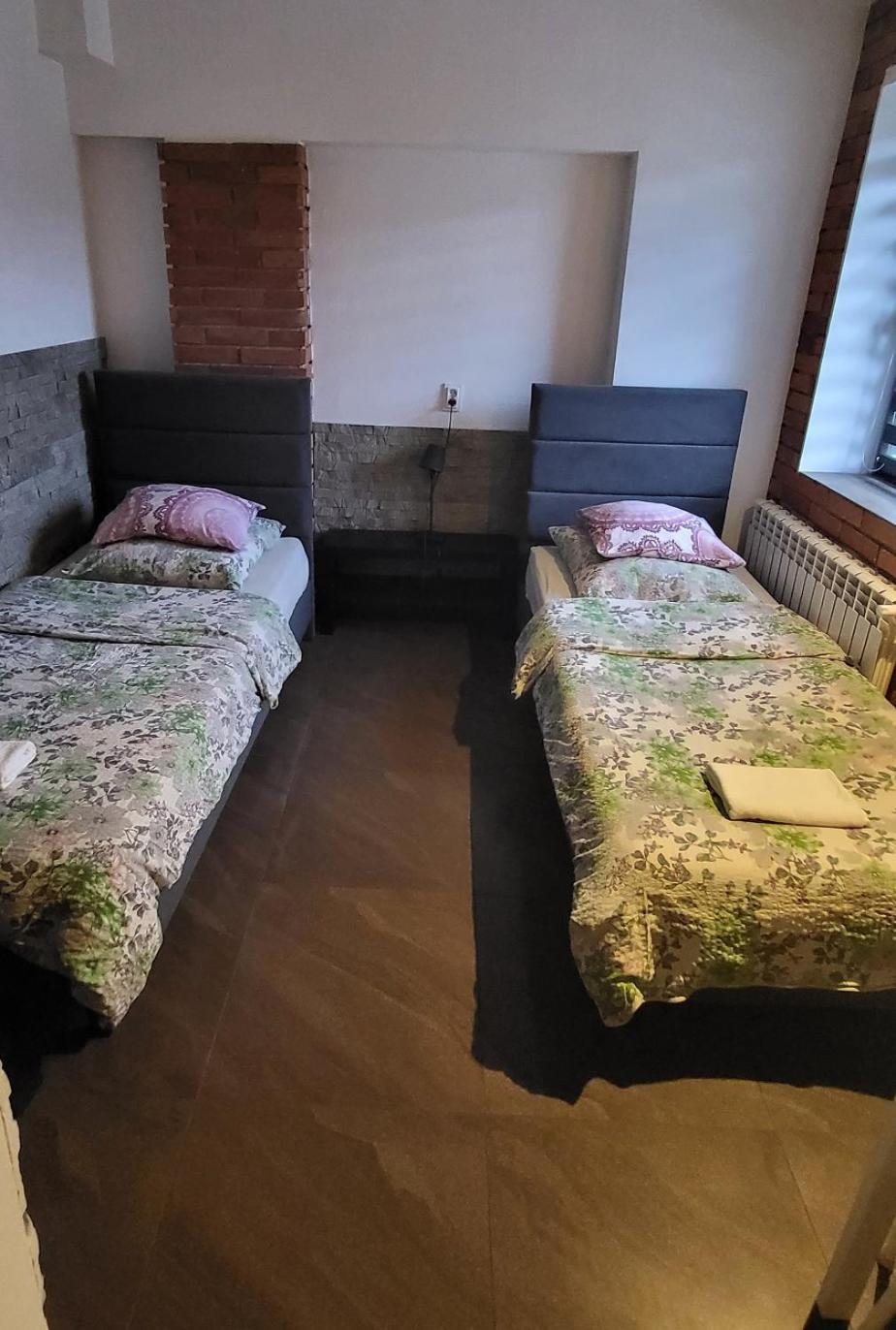 M Hostel Gliwice Exterior photo
